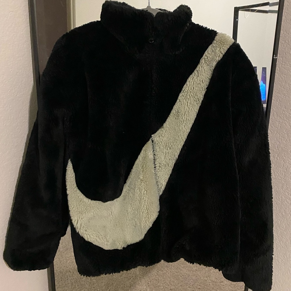 Nike small coat